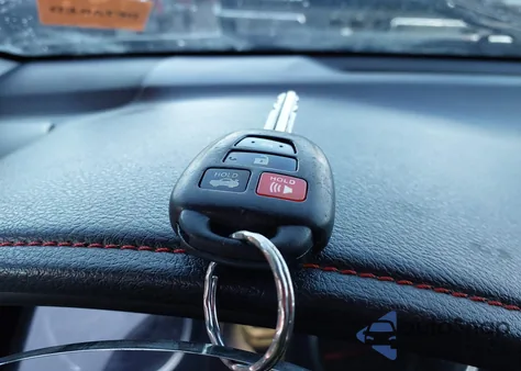 2017 Toyota Camry Se z USA, uszkodzony, nr VIN 4T1BF1FK5HU317701